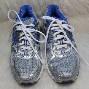 Brooks Ariel MoGo Athletic Running Shoes